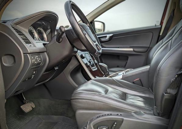 Volvo XC 60 cena 63000 przebieg: 193000, rok produkcji 2012 z Żywiec małe 92